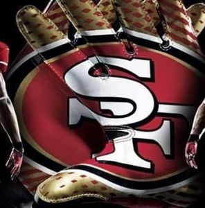 Meet your Posher, Claudia